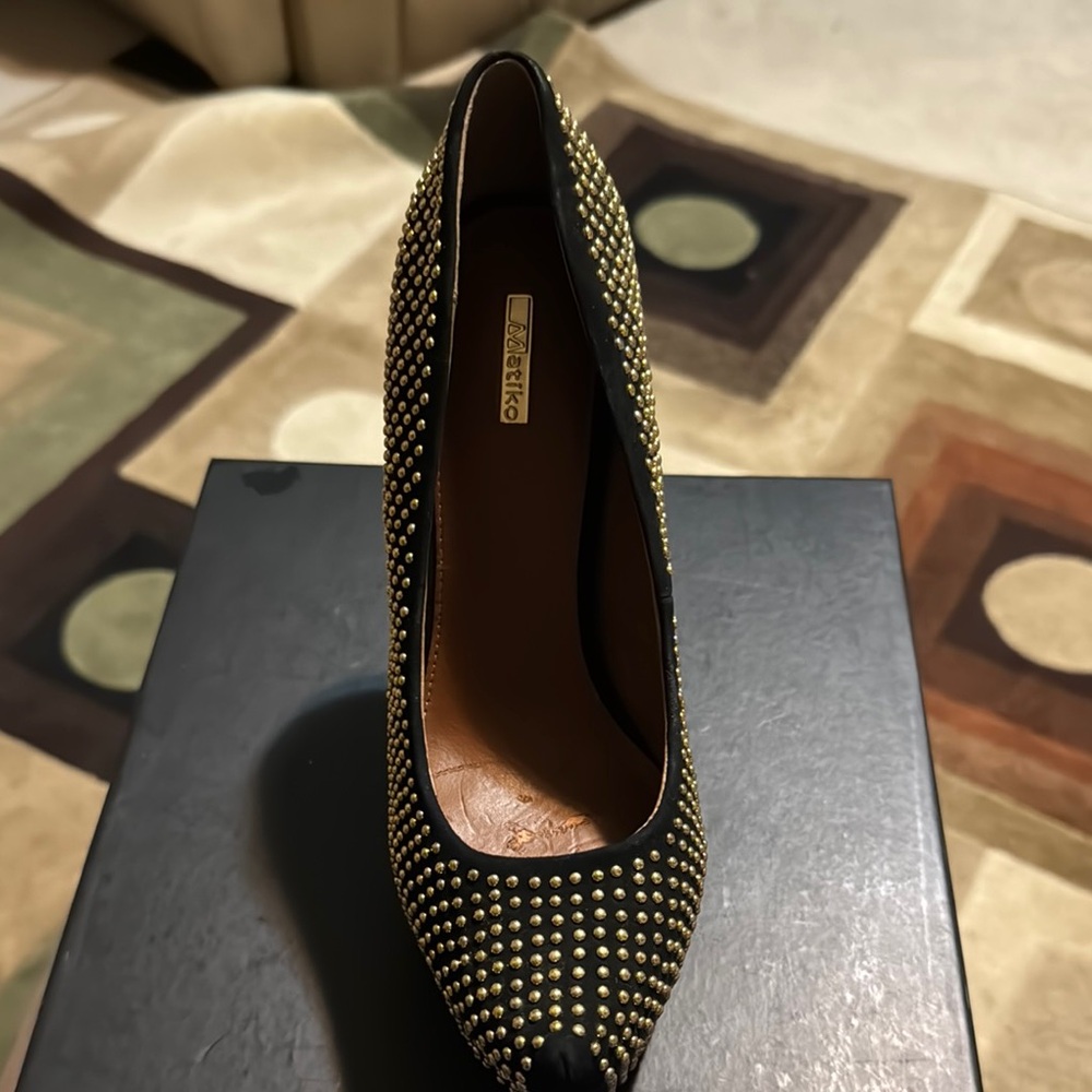 Dior Black and Gold Elegant Heels